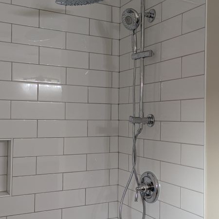 Bathroom Shower Enclosure: What’s Best for Your Next Bath Remodel? Thumbnail